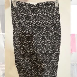 Midi tight pencil skirt